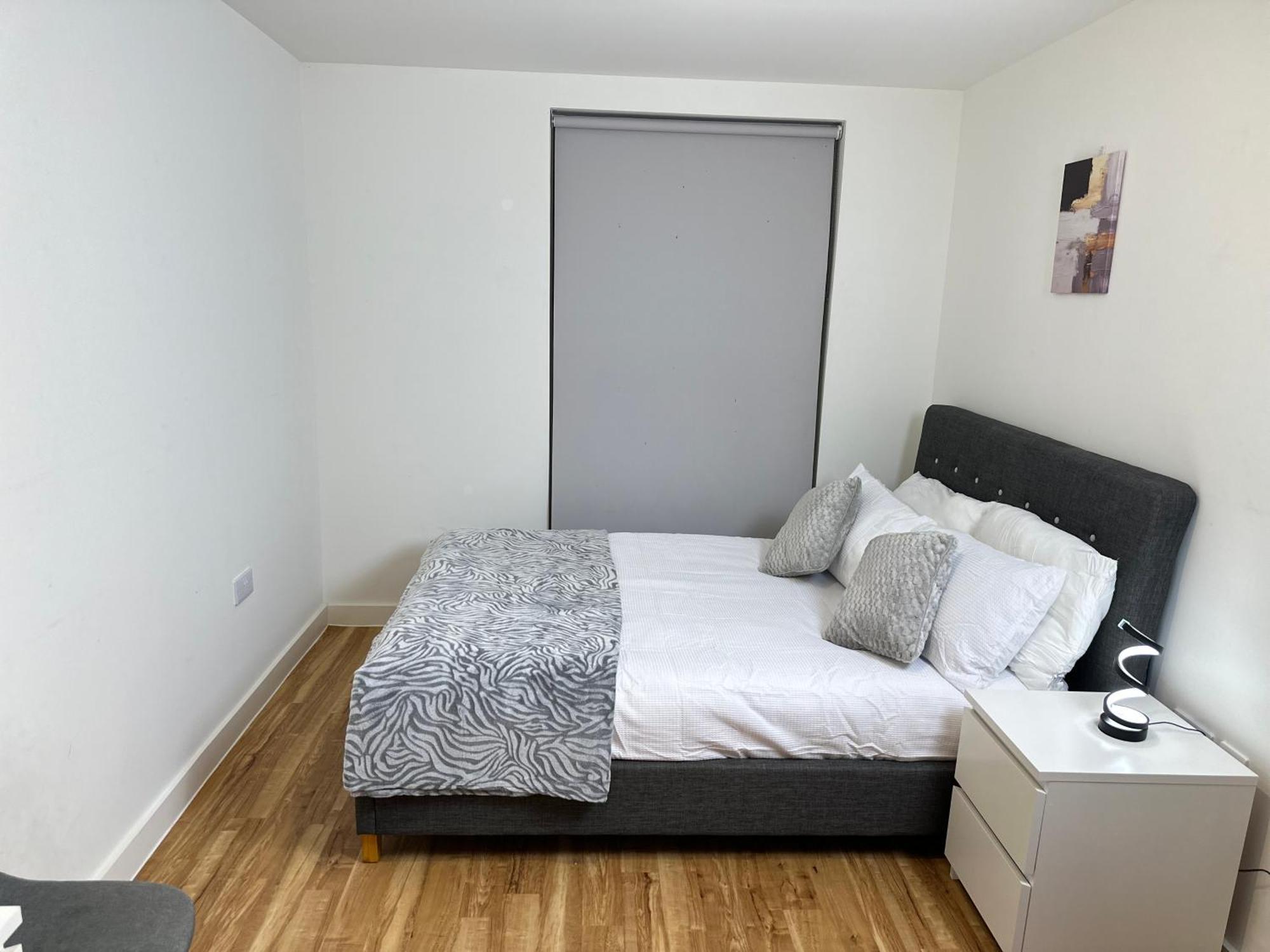 Luxury 2-Bed High-Rise In Manchester With Parking Exterior photo